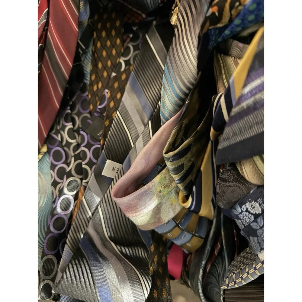 75 PC Mens Neckties LOT Wholesale Bulk Collectors Resell Ties Crafts Cutter DIY - Picture 2 of 7